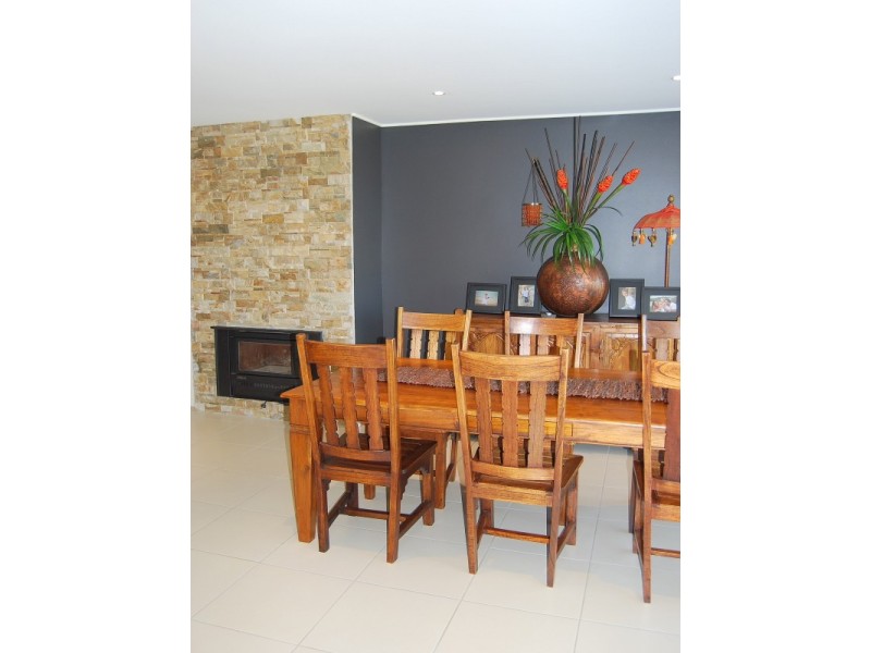 11 Ridge ROAD, Tanah Merah QLD 4128