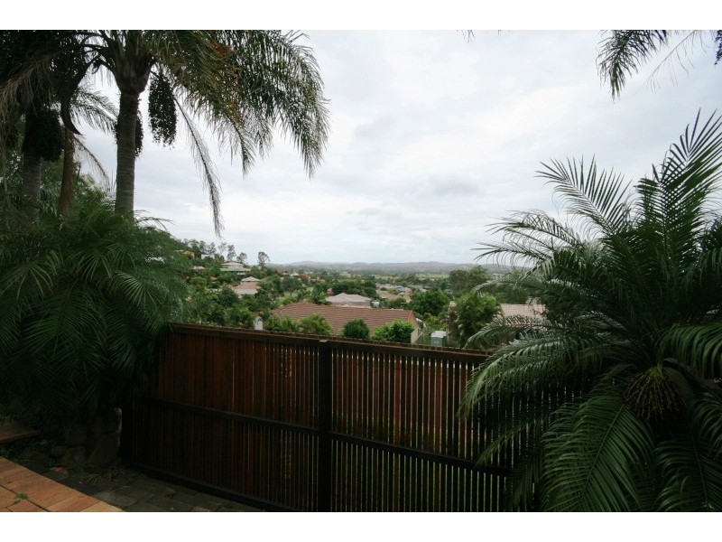 26 Andromeda, Tanah Merah QLD 4128