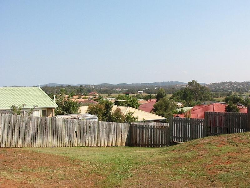 38 Sundar Crescent, Tanah Merah QLD 4128