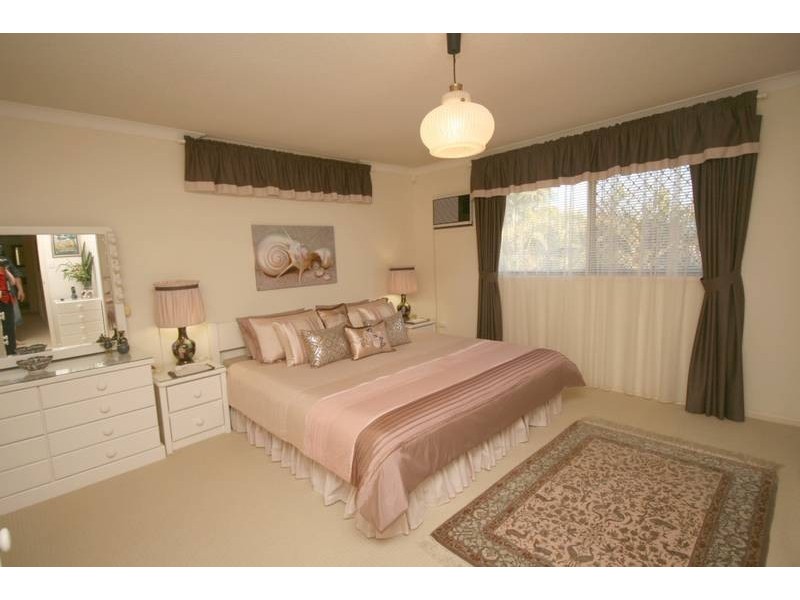 41 Clivia Crescent, Daisy Hill QLD 4127