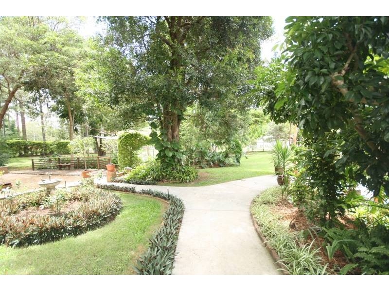 Tanah Merah QLD 4128