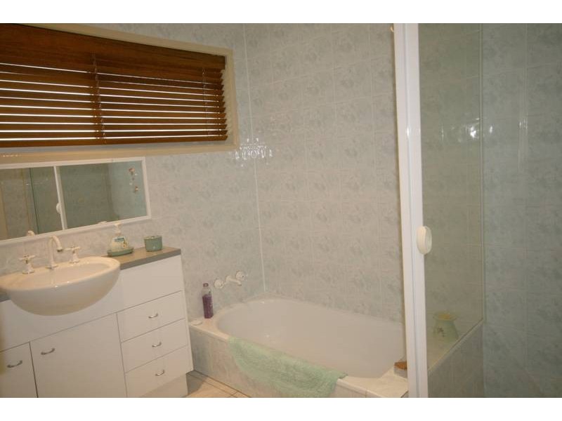 Tanah Merah QLD 4128