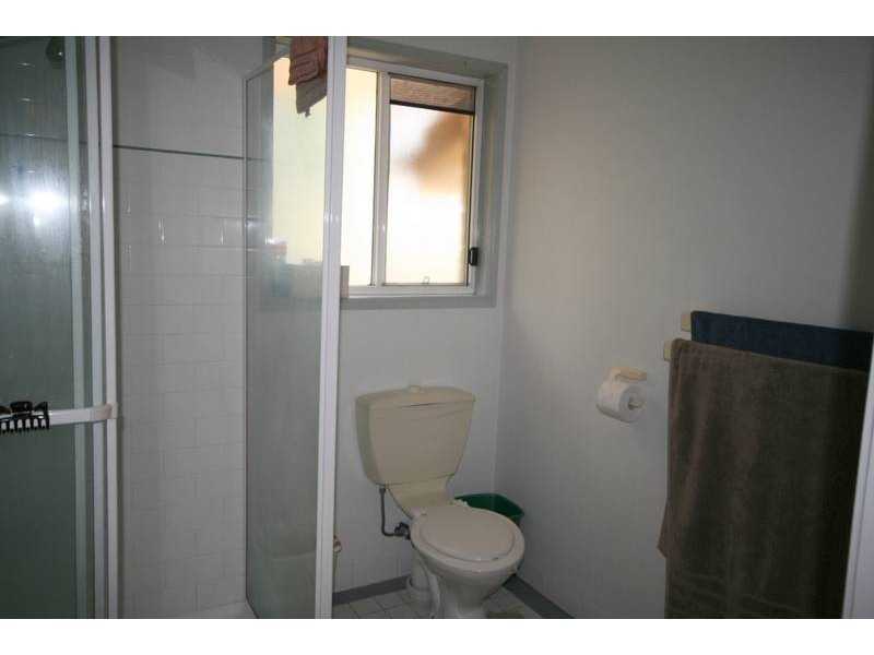 27,/3809 Pacific Highway, Tanah Merah QLD 4128