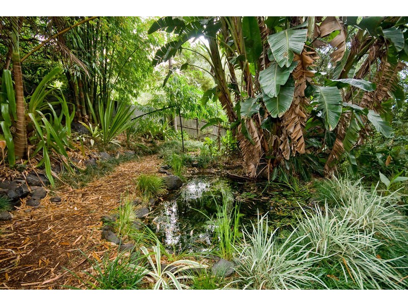 35-37 Leslie Parade, Slacks Creek QLD 4127