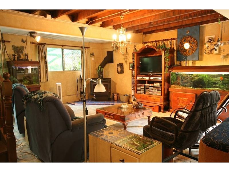 35-37 Leslie Parade, Slacks Creek QLD 4127