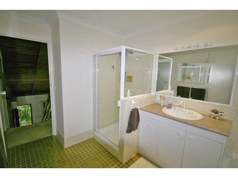 24 Leslie Parade, Slacks Creek QLD 4127