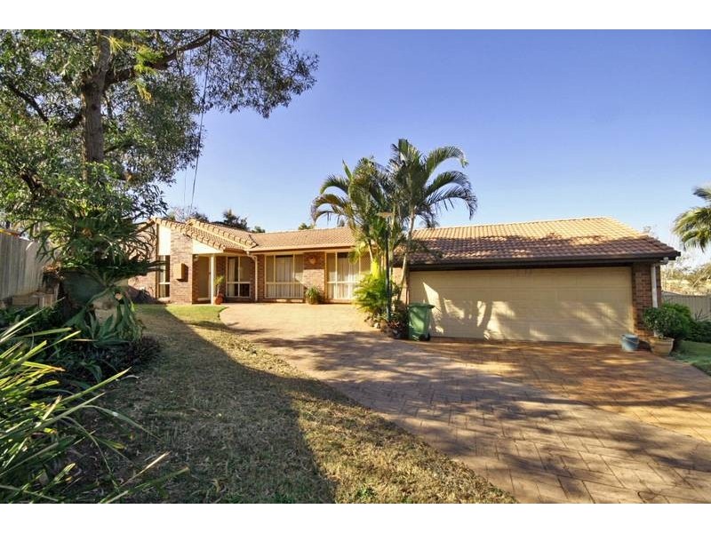 3 Minnie Place, Windaroo QLD 4207
