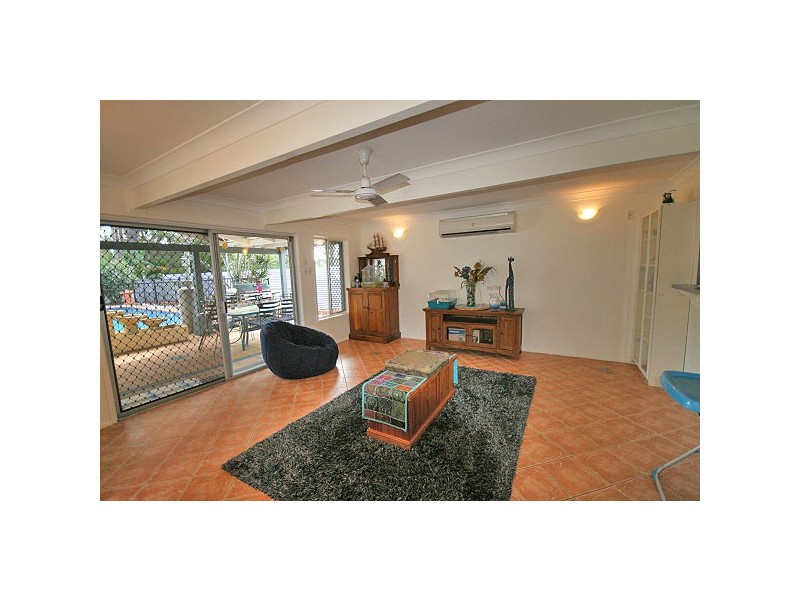 32 Ronald Street, Shailer Park QLD 4128