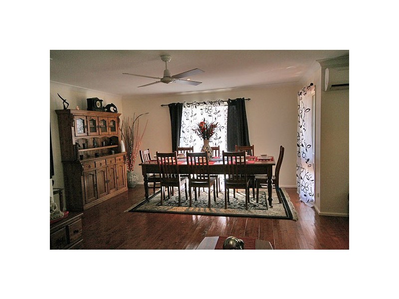 32 Ronald Street, Shailer Park QLD 4128