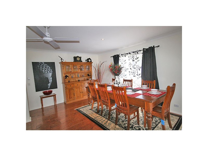 32 Ronald Street, Shailer Park QLD 4128