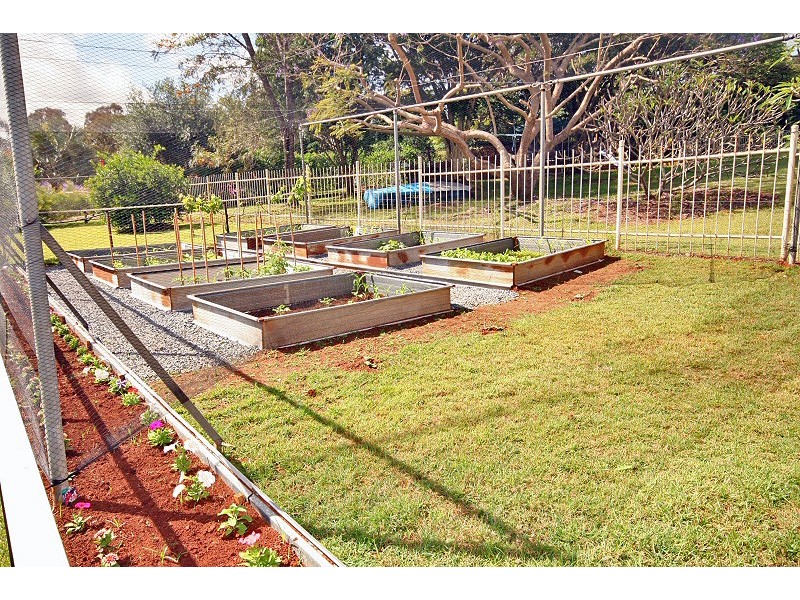 Tanah Merah QLD 4128