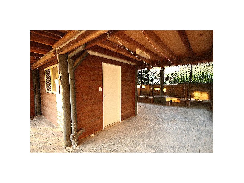 411 Chatswood Road, Shailer Park QLD 4128