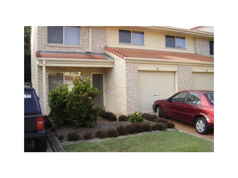 25/7 Oricon Court, Springwood QLD 4127