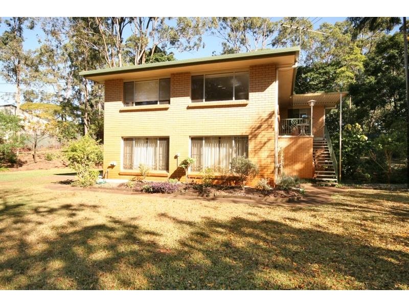 35 Tingi Avenue, Tanah Merah QLD 4128