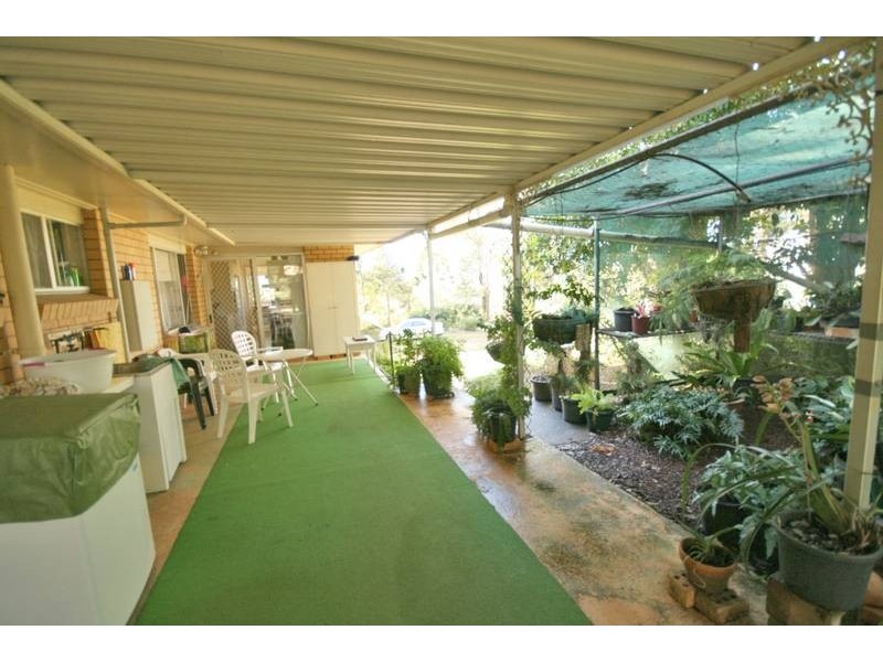 35 Tingi Avenue, Tanah Merah QLD 4128