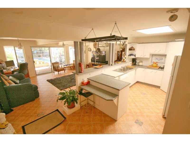 32 Ronald Street, Shailer Park QLD 4128