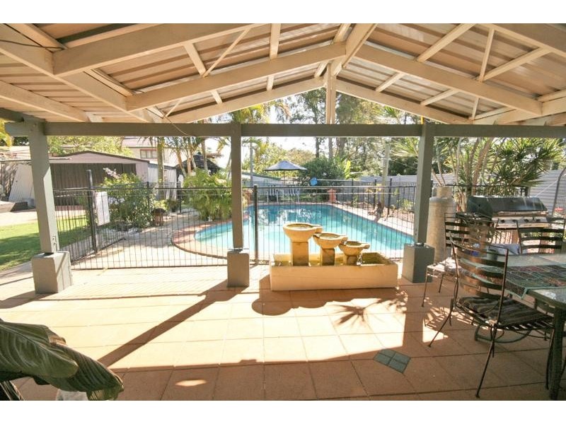 32 Ronald Street, Shailer Park QLD 4128