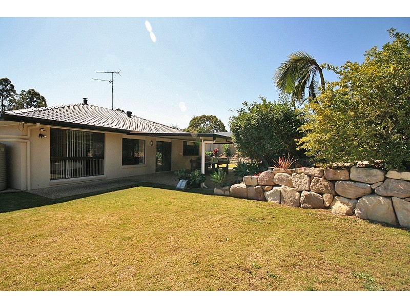 3 Parkview Crescent, Shailer Park QLD 4128