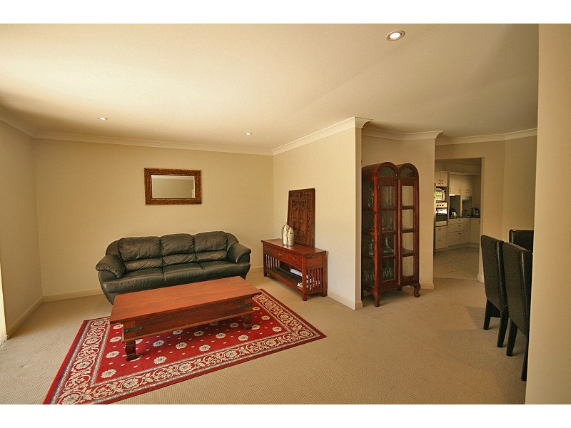 3 Parkview Crescent, Shailer Park QLD 4128