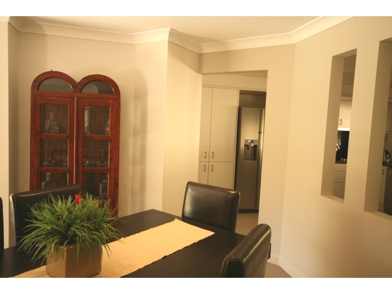 3 Parkview Crescent, Shailer Park QLD 4128