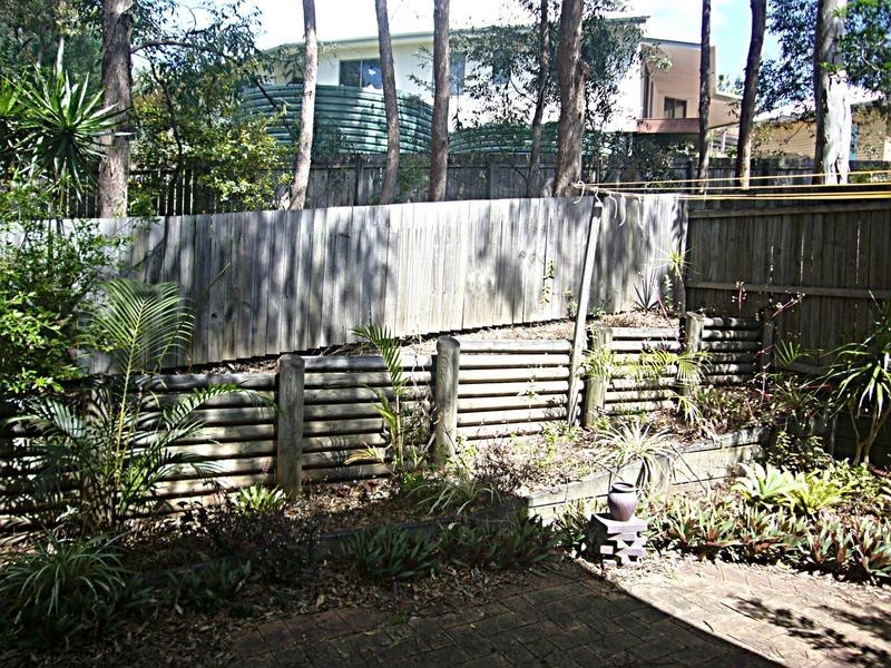 Tanah Merah QLD 4128