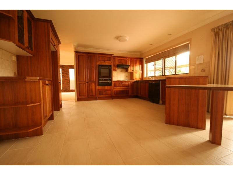 63 Jasmine Crescent, Shailer Park QLD 4128