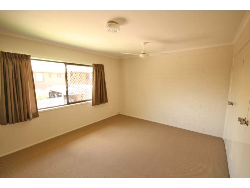 2/136 Bryants Road, Shailer Park QLD 4128