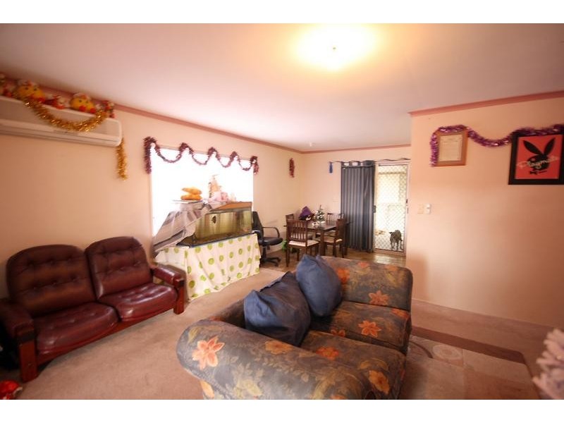 14 Laburnum Street, Woodridge QLD 4114