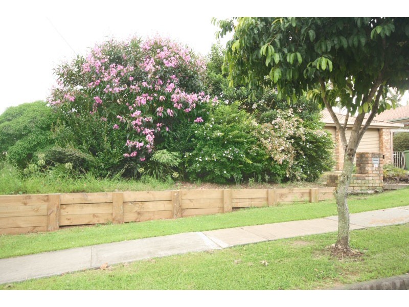 52 John Paul Drive, Daisy Hill QLD 4127