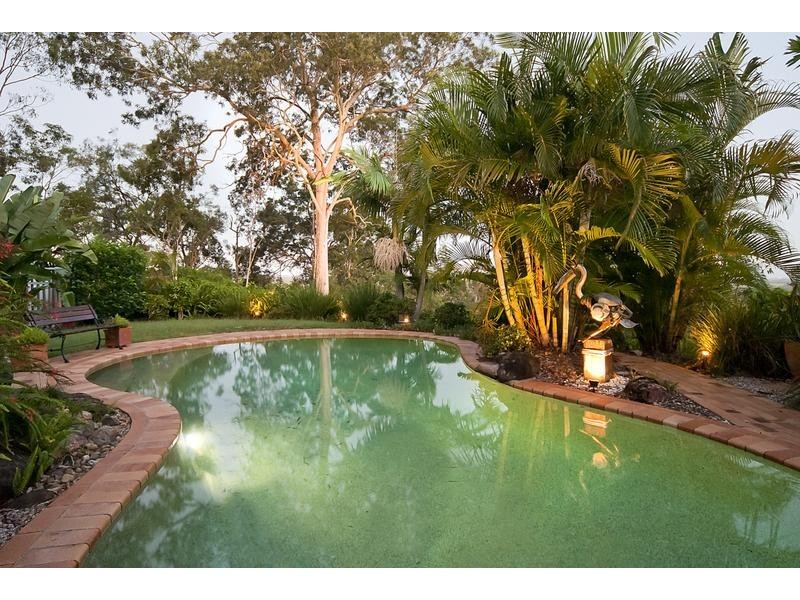 17 Penelope Drive, Cornubia QLD 4130