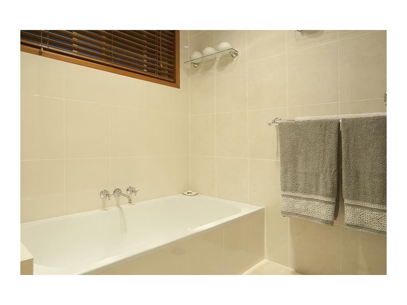 17 Penelope Drive, Cornubia QLD 4130