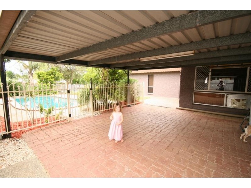 1 Huxley Court, Loganholme QLD 4129