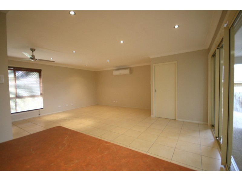 Tanah Merah QLD 4128