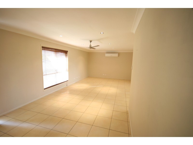 Tanah Merah QLD 4128