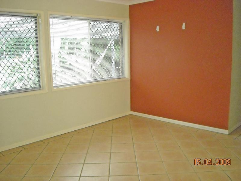 99 Mallee Drive, Tanah Merah QLD 4128