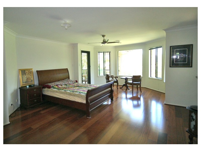 73 Dewar Drive, Loganholme QLD 4129