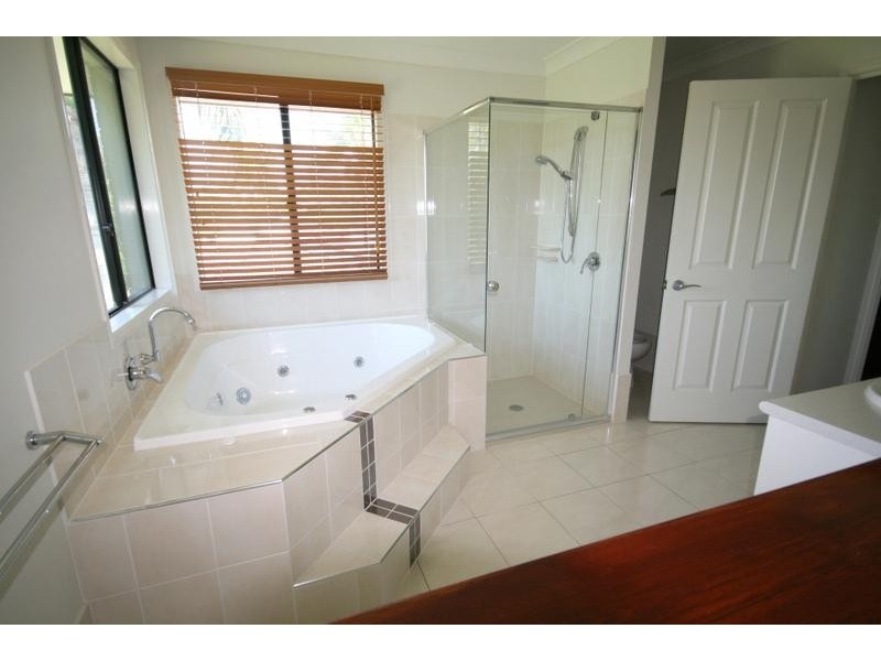 73 Dewar Drive, Loganholme QLD 4129