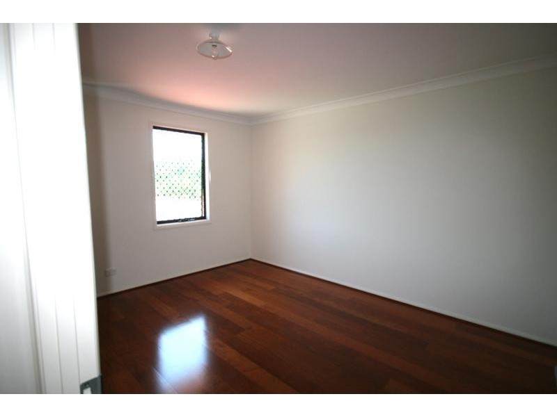 73 Dewar Drive, Loganholme QLD 4129
