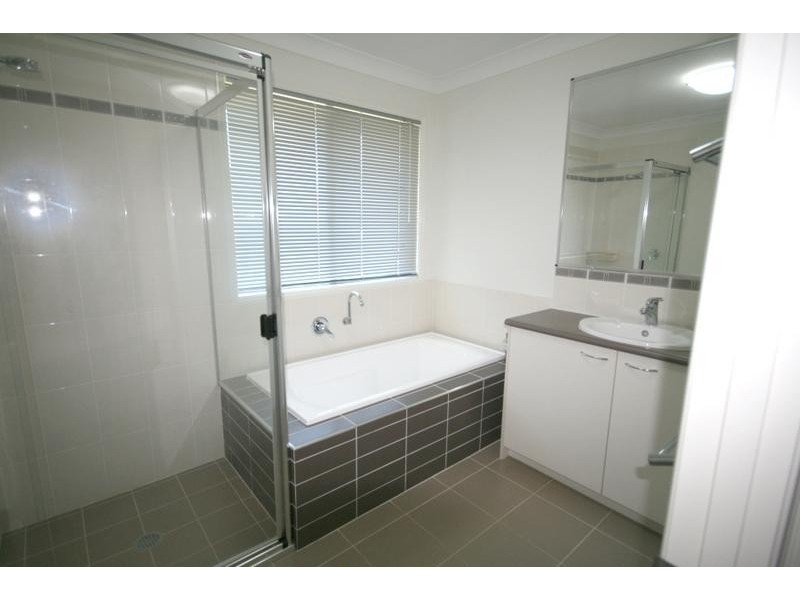 73 Dewar Drive, Loganholme QLD 4129