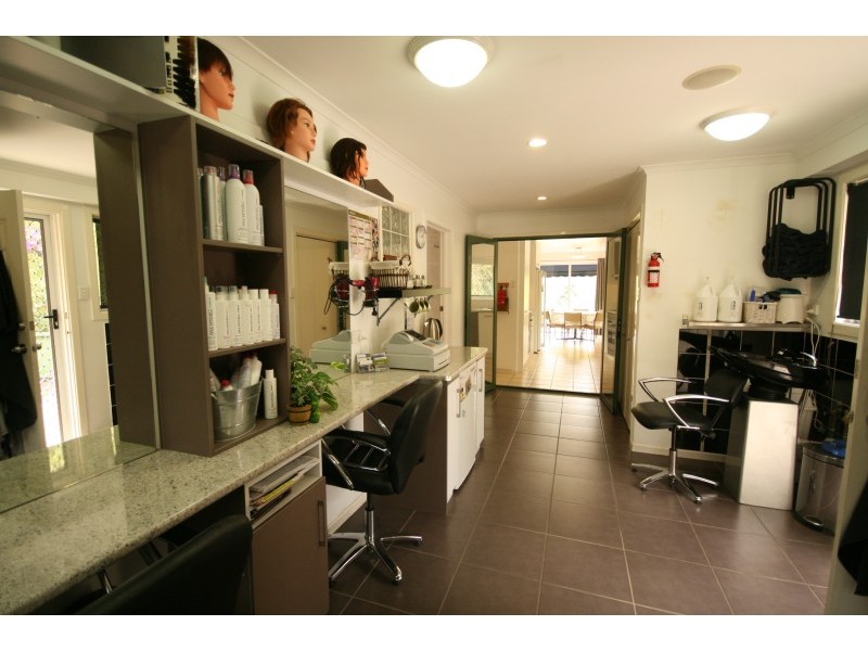 26 Leslie Parade, Slacks Creek QLD 4127