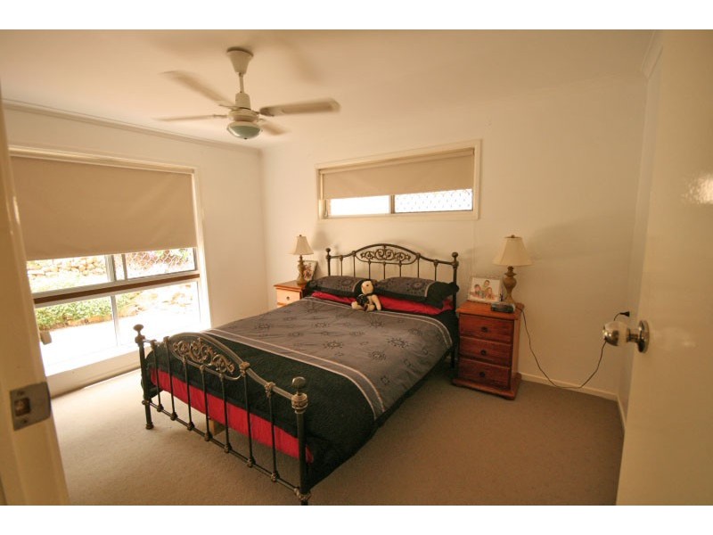 26 Leslie Parade, Slacks Creek QLD 4127