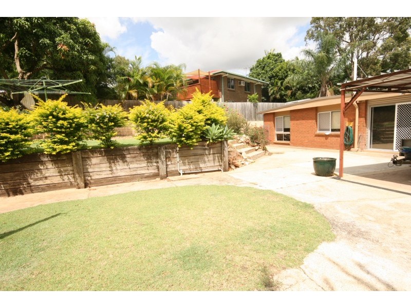 26 Leslie Parade, Slacks Creek QLD 4127