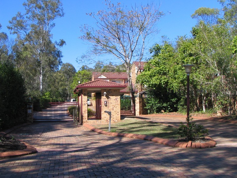 32/3809 Pacific Highway, Tanah Merah QLD 4128