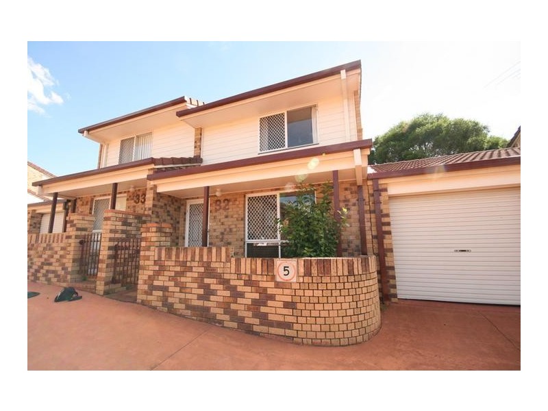 32/3809 Pacific Highway, Tanah Merah QLD 4128