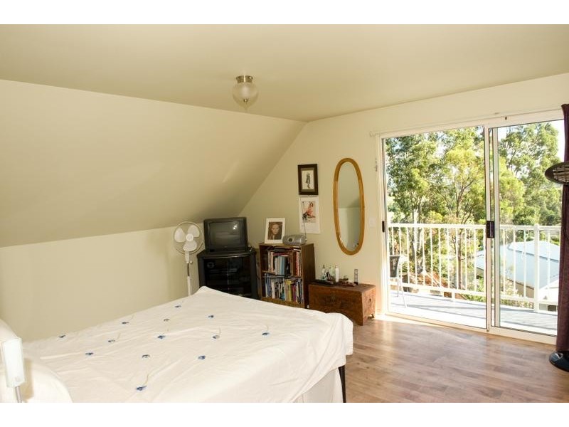 4 Satellite Court, Tanah Merah QLD 4128