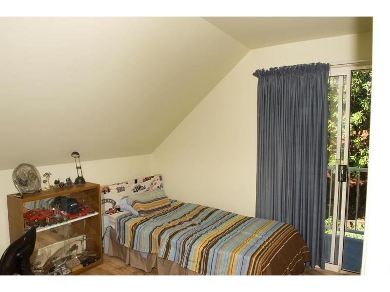 4 Satellite Court, Tanah Merah QLD 4128