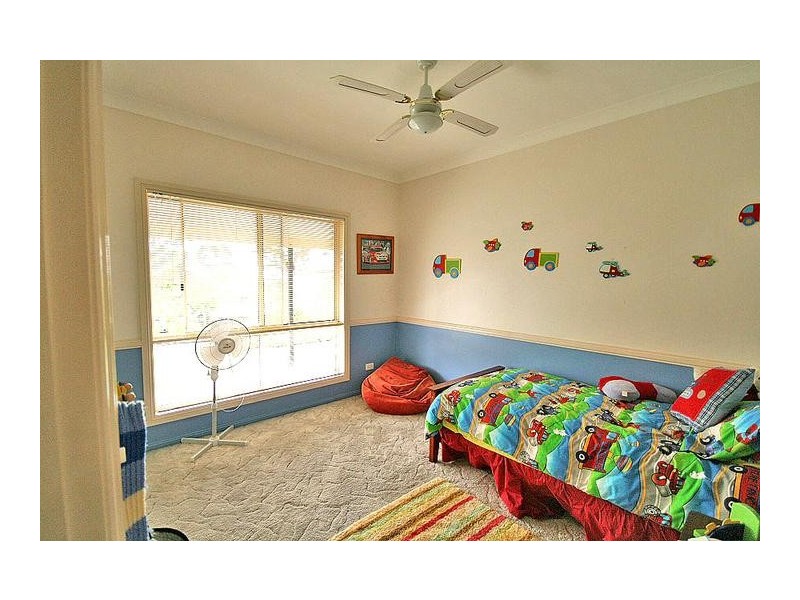 145 Barokee Drive, Tanah Merah QLD 4128