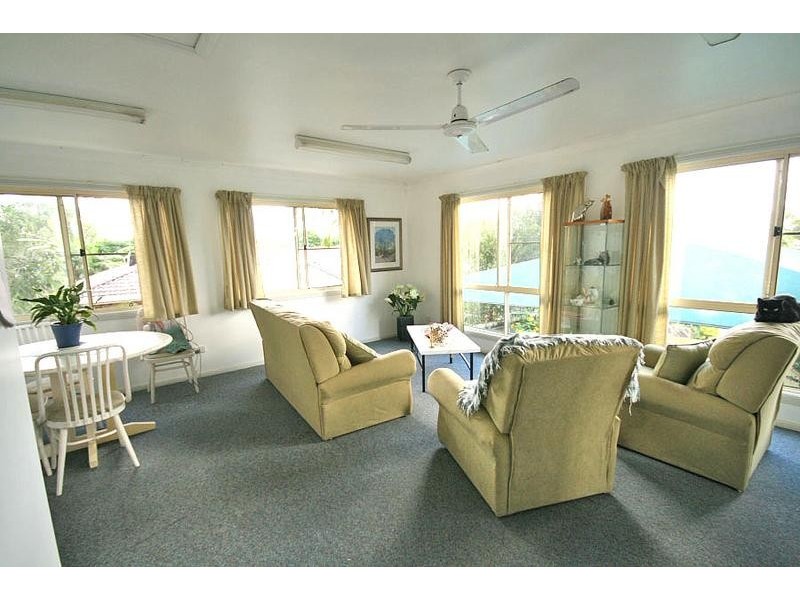 145 Barokee Drive, Tanah Merah QLD 4128