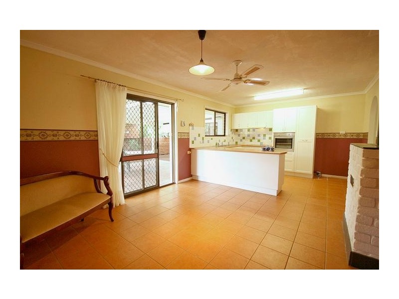 3 Ikara Drive, Springwood QLD 4127