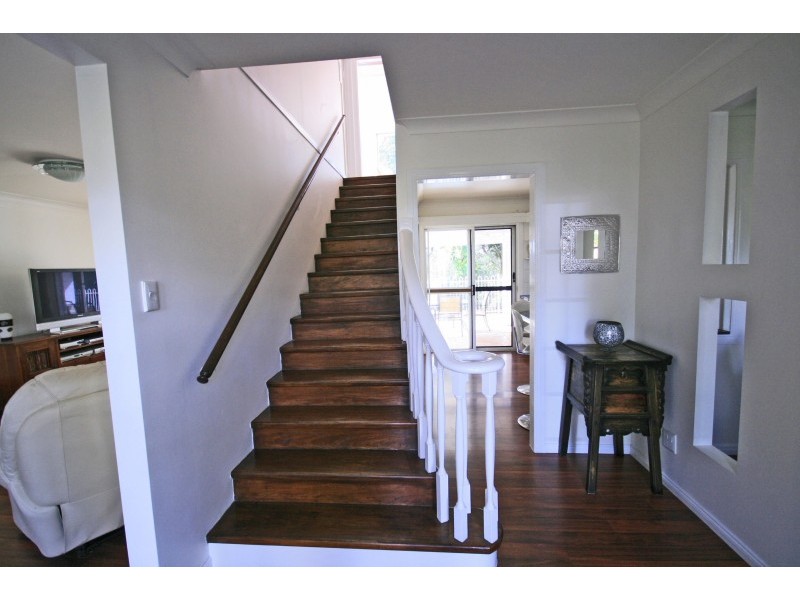 6 Ridge Road, Tanah Merah QLD 4128